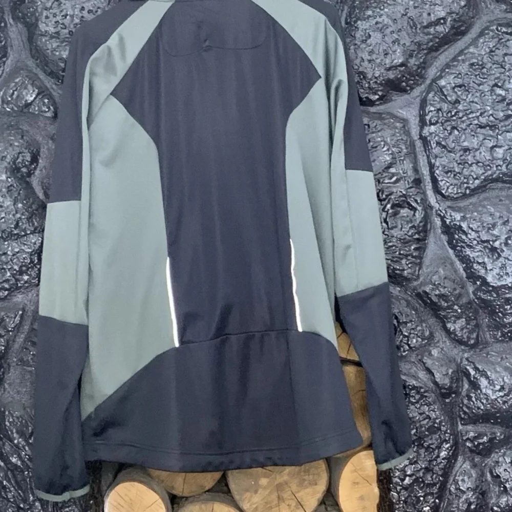 Columbia Black and Gray Jacket w/ Yellow Accents- Men’s Omni-Shield Windproof L